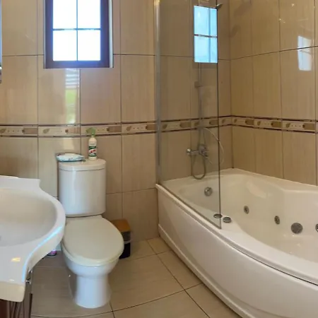 Eden Garden Villa Matyat